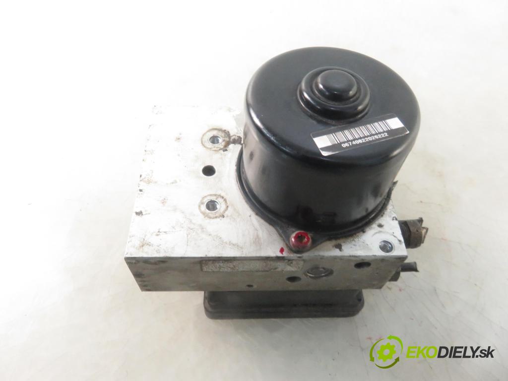 VOLVO S60 I (384) SEDAN 2002 120,00 2.4 D5 - D 5244 T 2401,00 Pumpa ABS 8671224 ; 10092504033 ; P08671223 (Pumpy ABS)