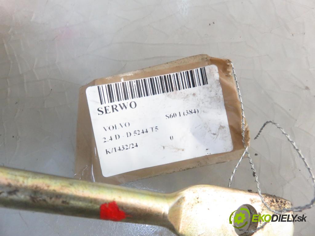 VOLVO S60 I (384) SEDAN 2002 120,00 2.4 D5 - D 5244 T 2401,00 Posilovač P08683259 (Servočerpadlá, pumpy riadenia)