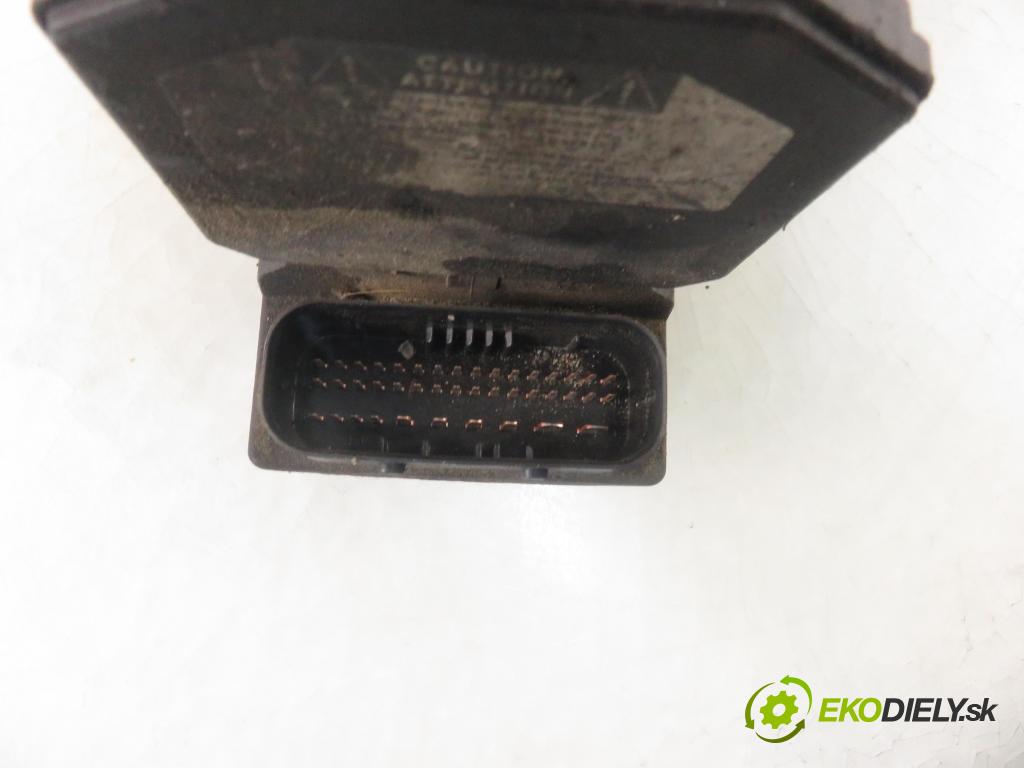 TOYOTA AVENSIS Kombi (_T25_) KOMBI 2004 85,00 2.0 D-4D 116 - 1CD-FTV 1995,00 Pumpa ABS 0265950147 ; 8954105073 (Pumpy ABS)