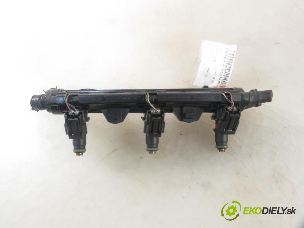 VW POLO (9N_) HB 2006 47,00 1.2 12V 64 - AZQ 1198,00 Lišta vstrekovacia 03E906031A ; 03E133320A (Vstrekovacie lišty)