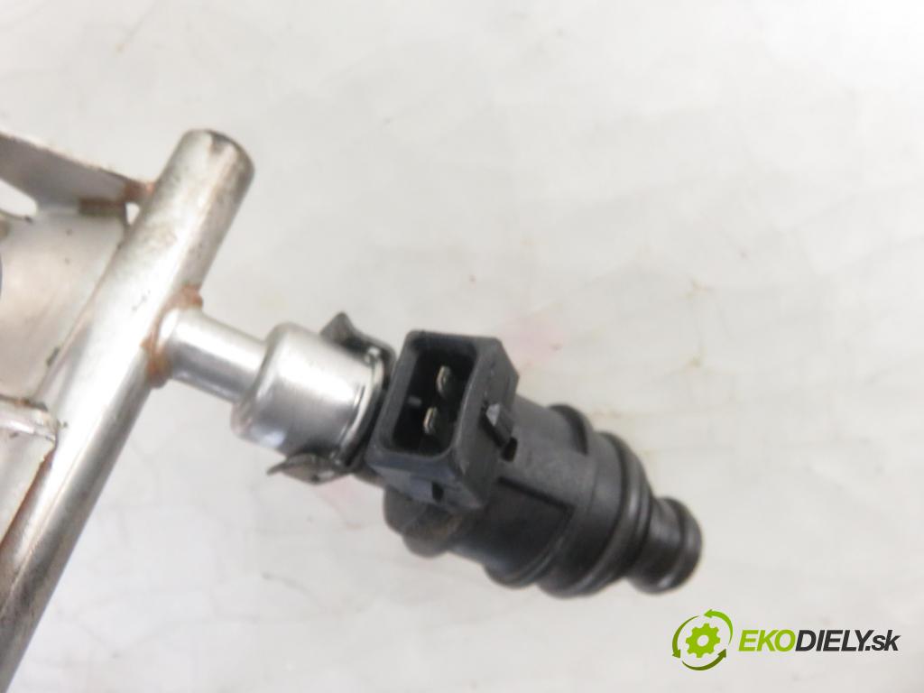 OPEL ASTRA G liftback (T98) HB 2001 92,00 1.8 16V - Z 18 XE 1796,00 Lišta vstrekovacia 5WK93151 ; 90536149 (Vstrekovacie lišty)