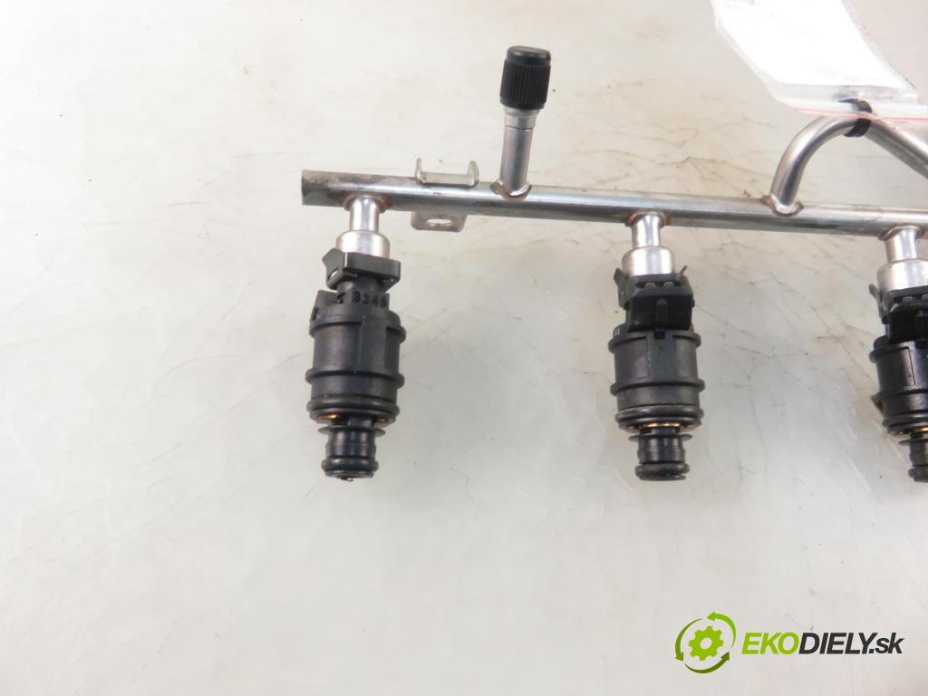 OPEL ASTRA G liftback (T98) HB 2001 92,00 1.8 16V - Z 18 XE 1796,00 Lišta vstrekovacia 5WK93151 ; 90536149 (Vstrekovacie lišty)