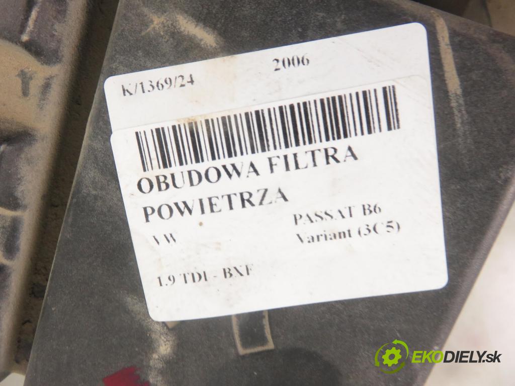 VW PASSAT B6 Variant (3C5) KOMBI 2006 77,00 1.9 TDI - BXE 1896,00 Obal filtra vzduchu 8C0129607AF ; 8C0129601AM (Obaly filtrov vzduchu)