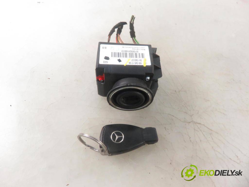 MERCEDES-BENZ KLASA A (W169) MINIVAN 2006 70,00 A 150 (169.031, 169.331) - M 266.920 1498,00 spinačka 1695451708 ; 04156907 (Spínacie skrinky a kľúče)