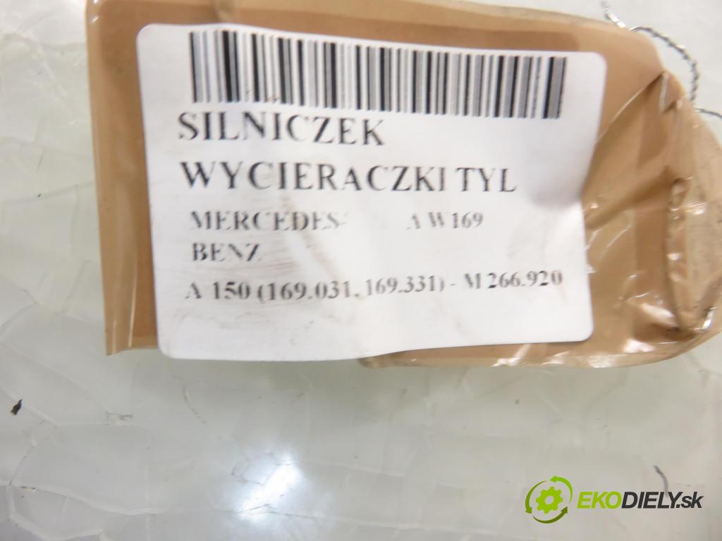 MERCEDES-BENZ KLASA A (W169) MINIVAN 2006 70,00 A 150 (169.031, 169.331) - M 266.920 1498,00 motorek stěrače ZADNÍ: 53032212 ; A1698201340