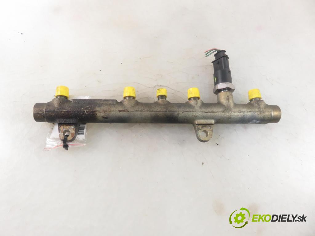 RENAULT SCENIC I (JA0/1_) MINIVAN 1999 75,00 1.9 dCi 102 - F9Q 732 1870,00 Lišta vstrekovacia 0445214015 ; 7700111013 ; 0281002405 (Vstrekovacie lišty)