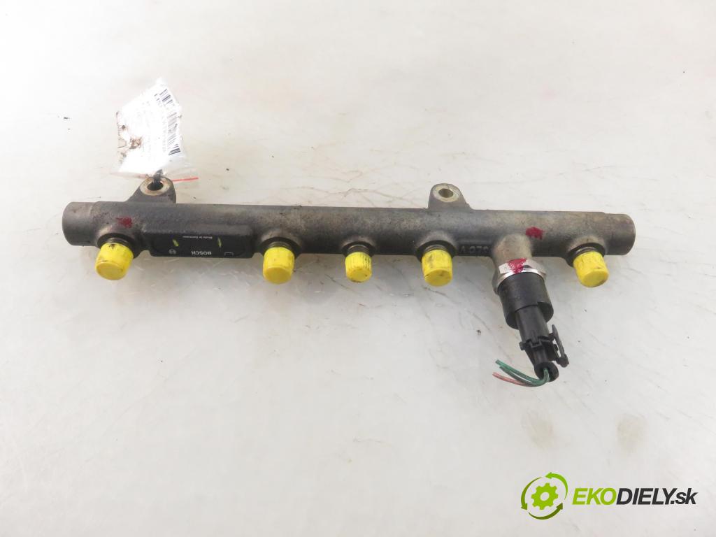 RENAULT SCENIC I (JA0/1_) MINIVAN 1999 75,00 1.9 dCi 102 - F9Q 732 1870,00 Lišta vstrekovacia 0445214015 ; 7700111013 ; 0281002405 (Vstrekovacie lišty)