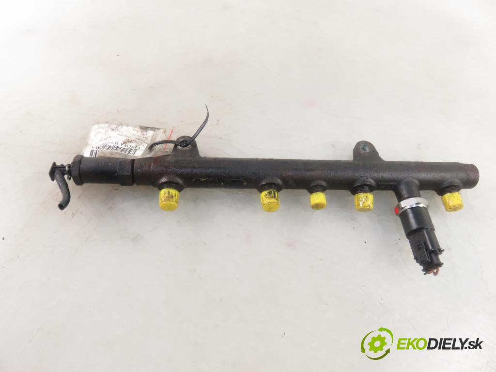 RENAULT TRAFIC II Skrzynia (FL) FURGON 2001 74,00 1.9 dCi - F9Q 760 1870,00 Lišta vstrekovacia 0445214024 ; 7700114017 ; 0281002405 (Vstrekovacie lišty)