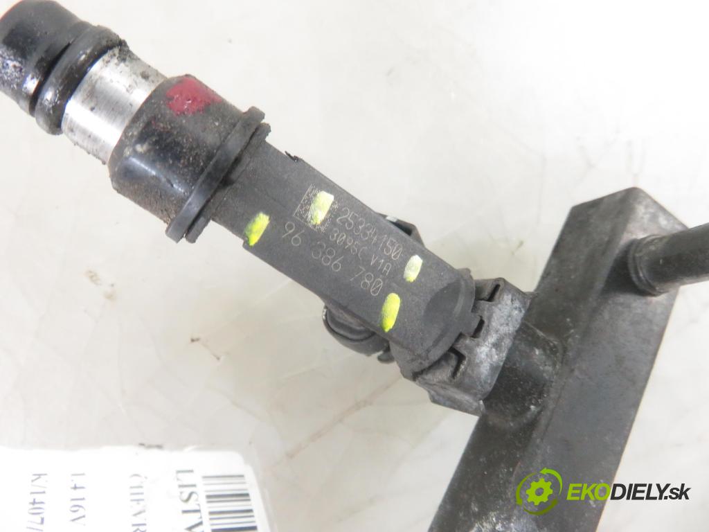 CHEVROLET AVEO / KALOS liftback (T200) HB 2005 69,00 1.4 16V 94 E-TEC II - F14D3 1399,00 Lišta vstrekovacia 96386780 ; 25334150 (Vstrekovacie lišty)