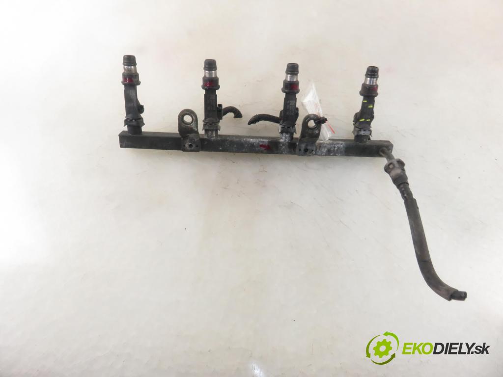 CHEVROLET AVEO / KALOS liftback (T200) HB 2005 69,00 1.4 16V 94 E-TEC II - F14D3 1399,00 Lišta vstrekovacia 96386780 ; 25334150 (Vstrekovacie lišty)