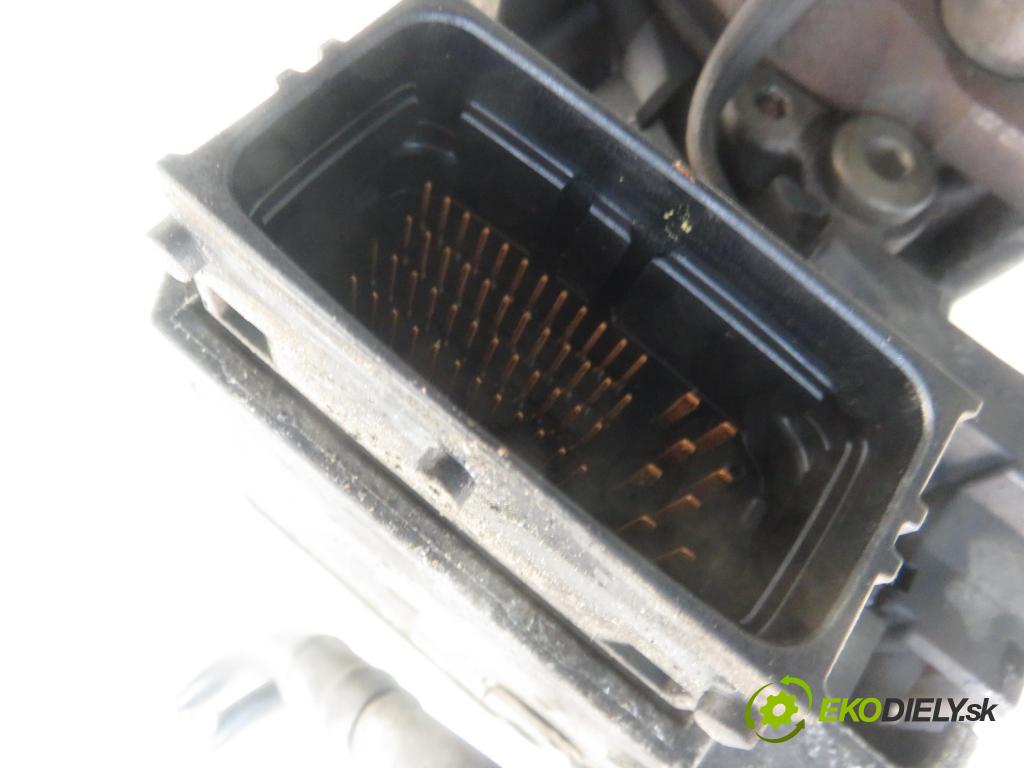 OPEL VECTRA C (Z02) SEDAN 2003 74,00 2.0 DTI 16V 101 - Y 20 DTH 1995,00 Pumpa vstrekovacia 0281010717 ; 0470504204 ; 22451346 (Vstrekovacie čerpadlá)