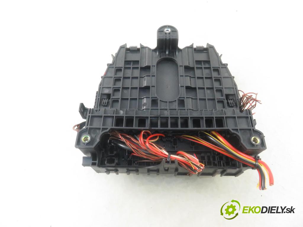 MERCEDES-BENZ KLASA A (W169) MINIVAN 2006 70,00 A 150 (169.031, 169.331) - M 266.920 1498,00 MODUL komfortu A1695453432 ; 5DK00872813