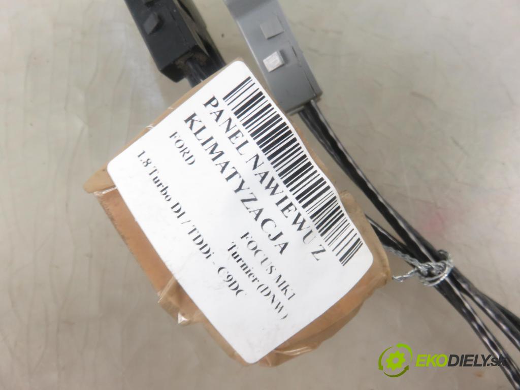 FORD FOCUS Turnier (DNW) KOMBI 2000 66,00 1.8 Turbo DI / TDDi - C9DC 1753,00 Panel topení KLIMATIZACE: 98AB18C419 ; 1S4H18C419BA