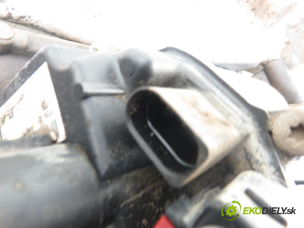 VW TOURAN (1T1, 1T2) MINIVAN 2009 80,00 2.0 EcoFuel - BSX 1984,00 Riadenie ZE riadením 1K1423051DM ; 1K0909114C ; 7805177177
