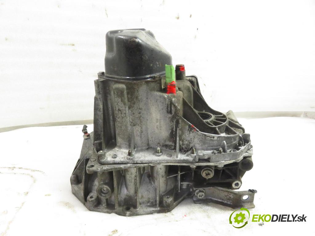 RENAULT MEGANE II (BM0/1_, CM0/1_) HB 2005 63,00 1.5 dCi 86 - K9K 724 1461,00 Prevodovka MANUALNA JR5108