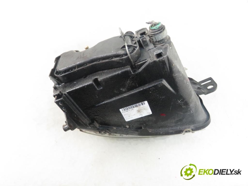 FIAT PANDA (169_) HB 2003 40,00 1.1 54 - 187 A1.000 1108,00 Svetlo LP