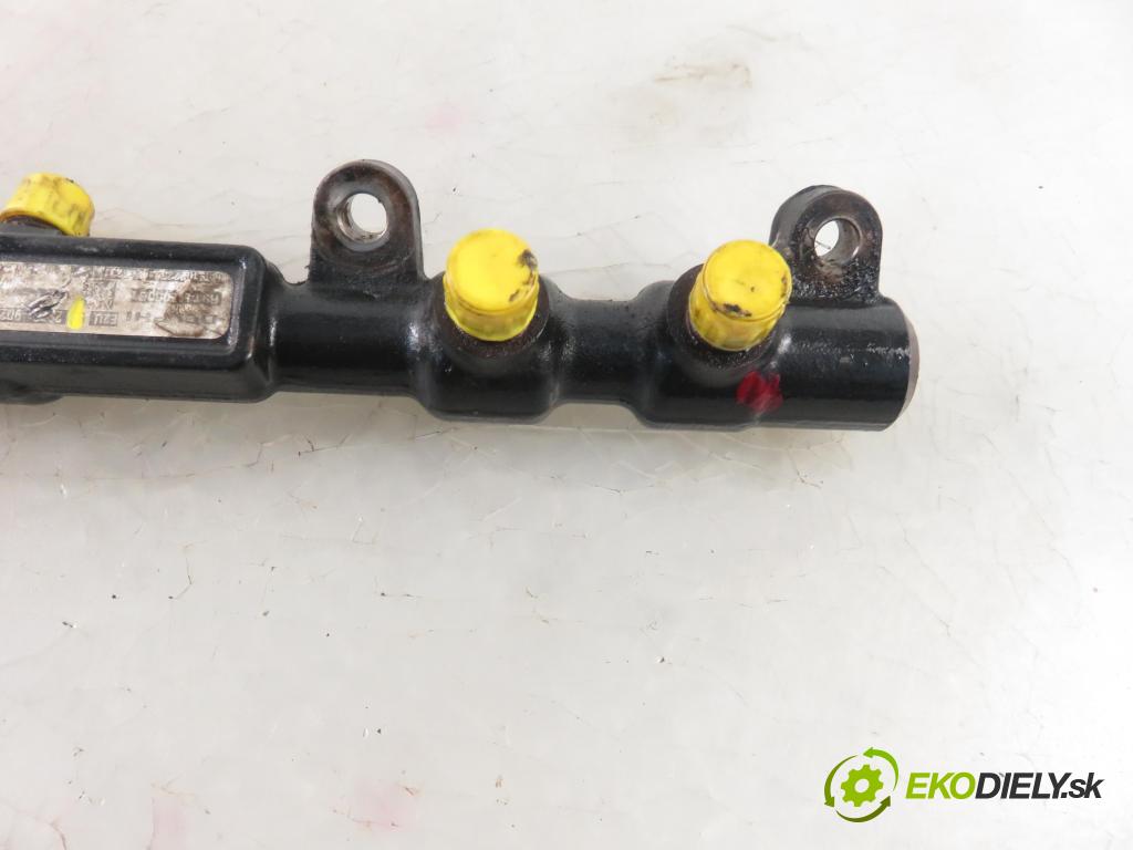 FORD MONDEO III sedan (B4Y) SEDAN 2004 96,00 2.0 TDCi - N7BA 1998,00 Lišta vstrekovacia 2S7Q9D280AB ; 55PP0301 (Vstrekovacie lišty)