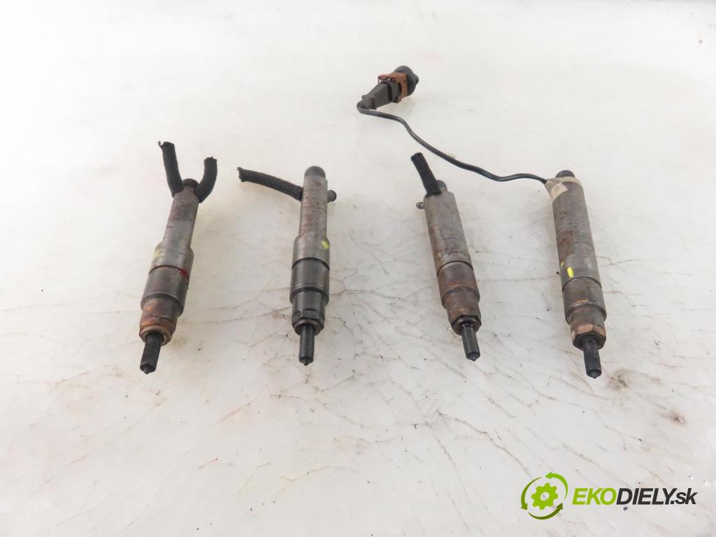 VW PASSAT B5 Variant (3B5) KOMBI 1999 81,00 1.9 TDI 110 - AFN 1896,00 vstřikovací ventily 028130201S ; 028130201T (Vstřikovací ventily)