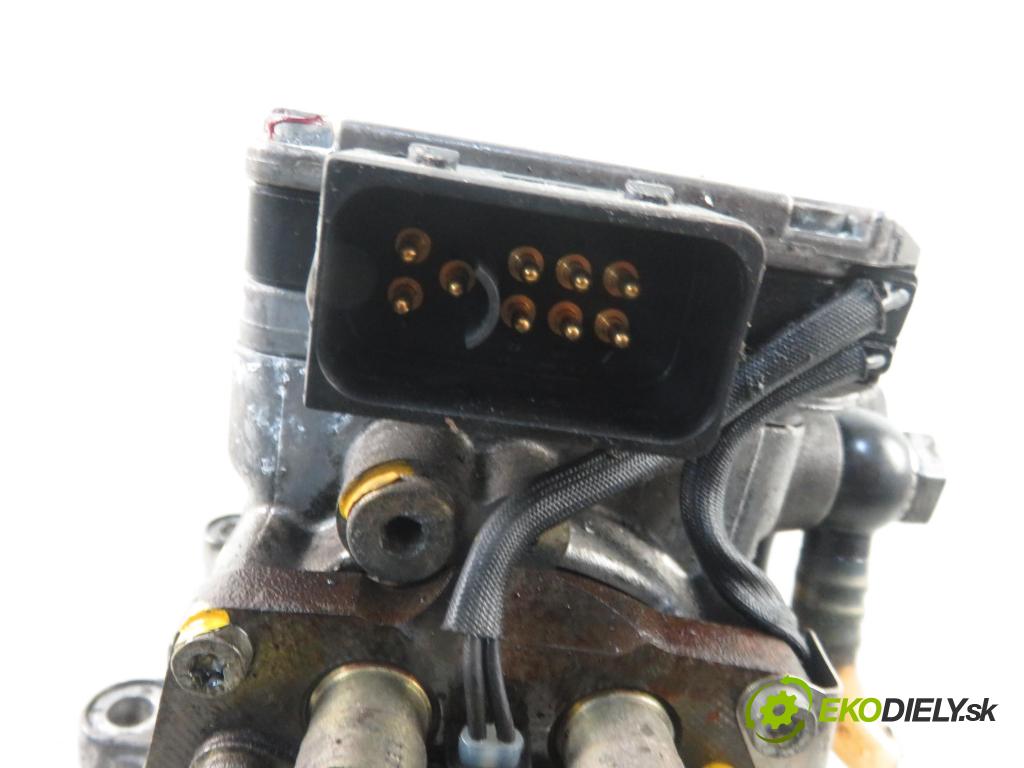 VW PASSAT B5.5 (3B3) SEDAN 2004 120,00 2.5 TDI - BDG 2496,00 Pumpa vstrekovacia 059130106K ; 0470506038 ; 0281010887 (Vstrekovacie čerpadlá)