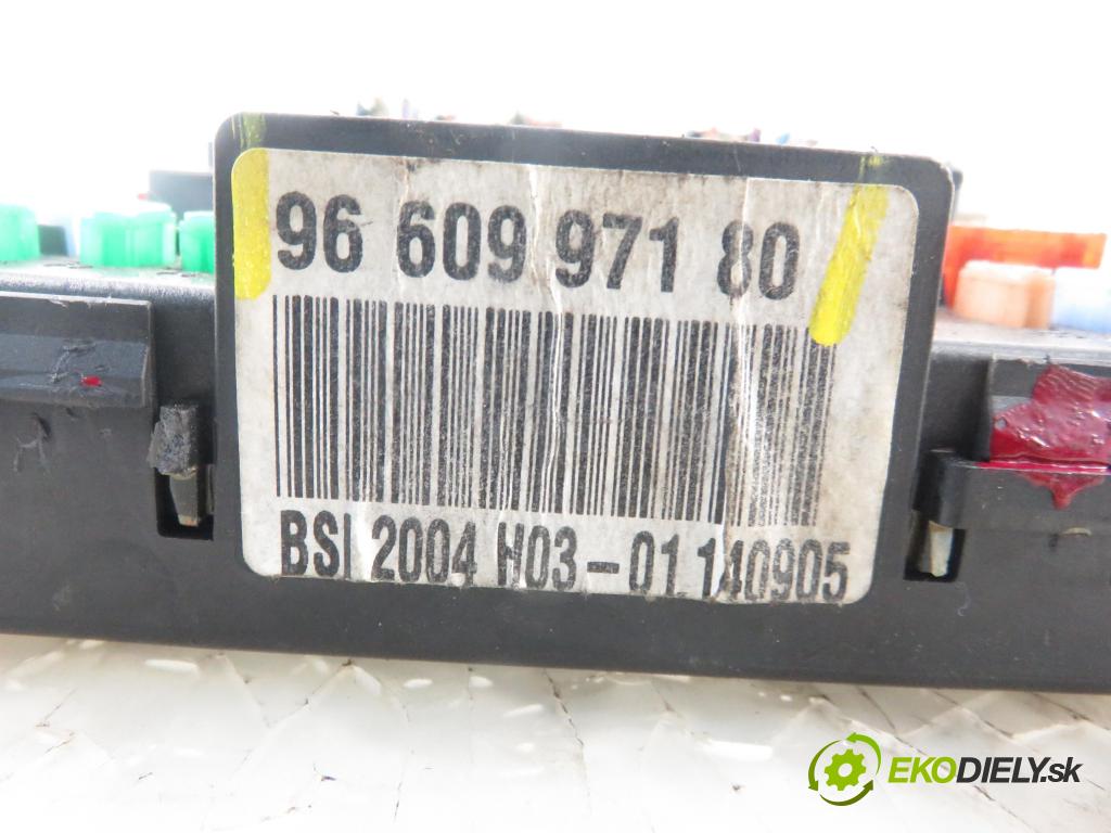 PEUGEOT 307 Break (3E) KOMBI 2007 66,00 1.6 HDI 90 - 9HX (DV6ATED4) 1560,00 MODUL BSI 9660997180