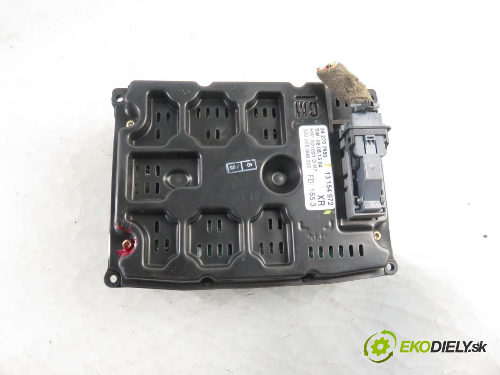 OPEL VECTRA C (Z02) SEDAN 2003 74,00 2.0 DTI 16V 101 - Y 20 DTH 1995,00 RADIO CD 13138246 ; 13154972