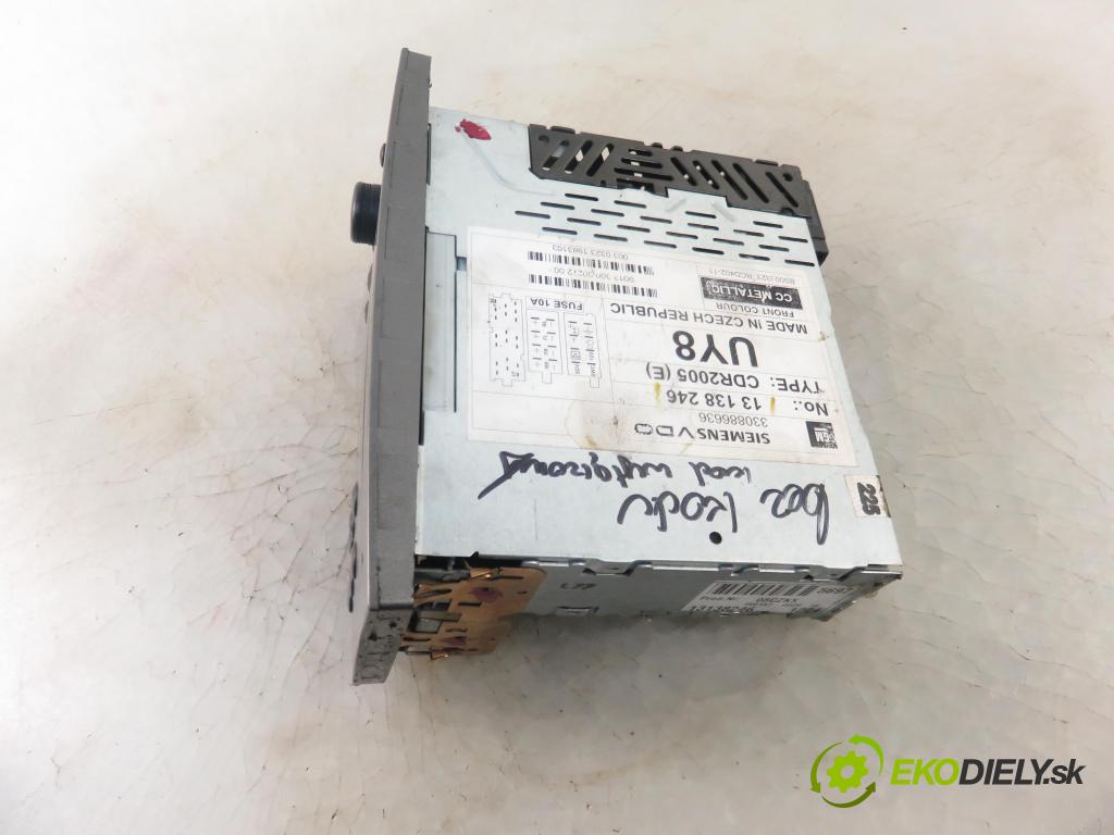 OPEL VECTRA C (Z02) SEDAN 2003 74,00 2.0 DTI 16V 101 - Y 20 DTH 1995,00 RADIO CD 13138246 ; 13154972