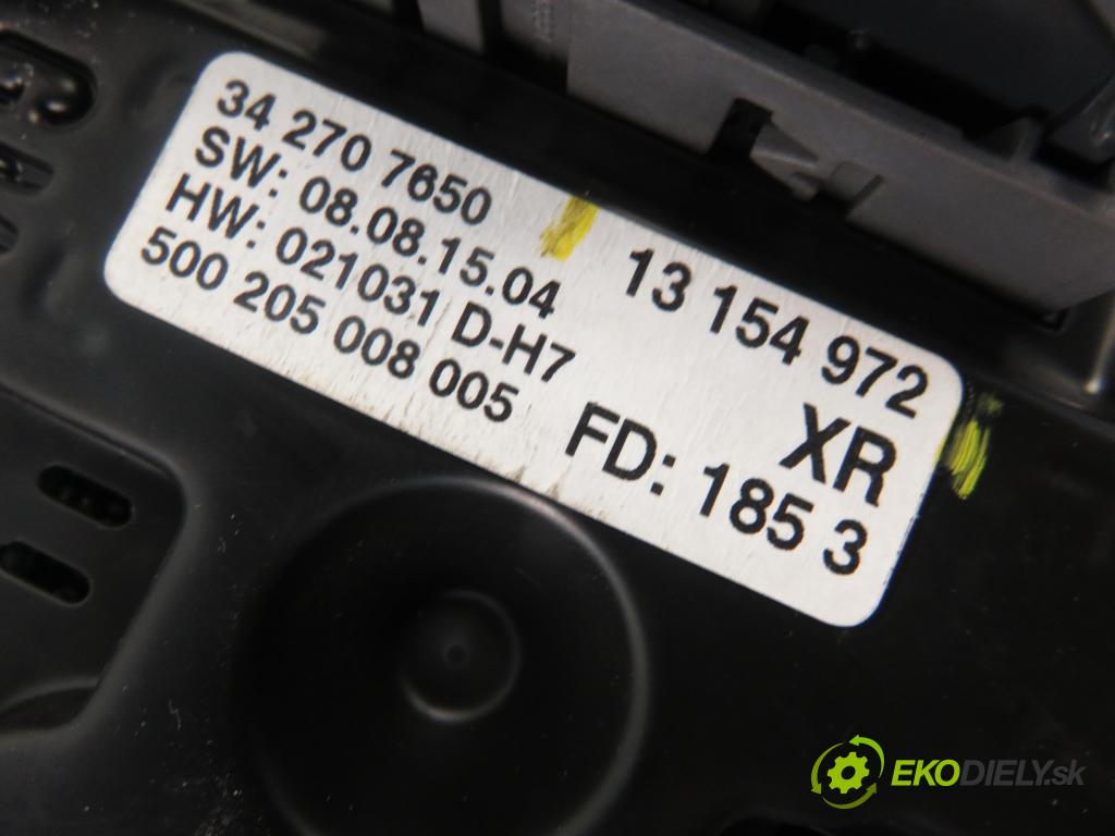 OPEL VECTRA C (Z02) SEDAN 2003 74,00 2.0 DTI 16V 101 - Y 20 DTH 1995,00 RADIO CD 13138246 ; 13154972
