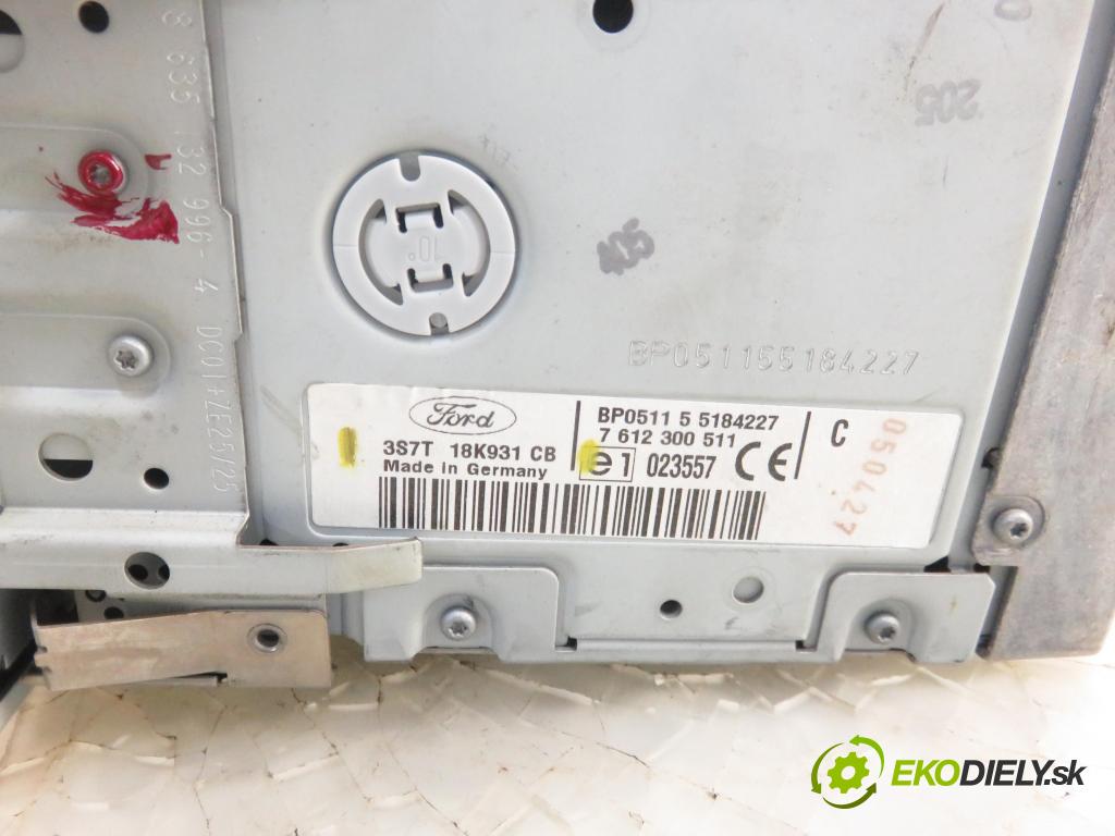 FORD MONDEO III Turnier (BWY) KOMBI 2005 114,00 2.2 TDCi 155 - QJBB 2198,00 RADIO CD 3S7T18K931CB