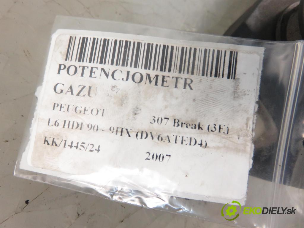 PEUGEOT 307 Break (3E) KOMBI 2007 66,00 1.6 HDI 90 - 9HX (DV6ATED4) 1560,00 Potenciometer plynu 9646702180 ; 0280752251 ; F00C3E2429 (Pedále)