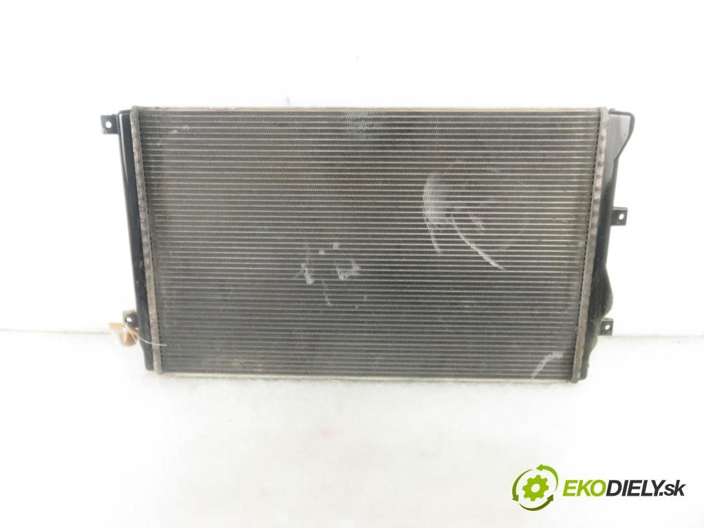 VW PASSAT B6 Variant (3C5) KOMBI 2006 77,00 1.9 TDI - BXE 1896,00 chladič vody 1K0121253H