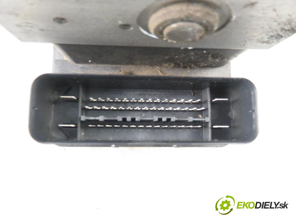 VOLVO V50 (MW) KOMBI 2006 100,00 2.0 D 136 - D 4204 T (PSA) 1997,00 Pumpa ABS 30672506A ; 10096004173 (Pumpy ABS)