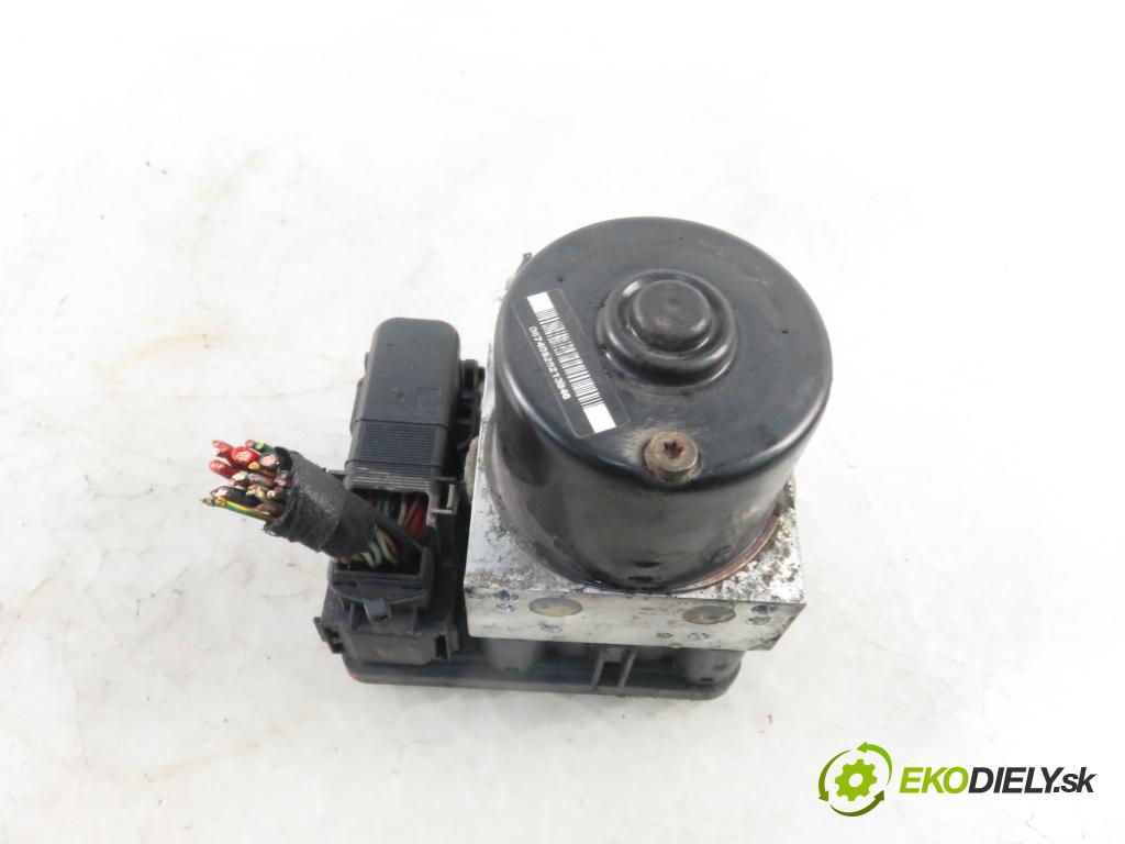 VOLVO V50 (MW) KOMBI 2006 100,00 2.0 D 136 - D 4204 T (PSA) 1997,00 Pumpa ABS 30672506A ; 10096004173 (Pumpy ABS)