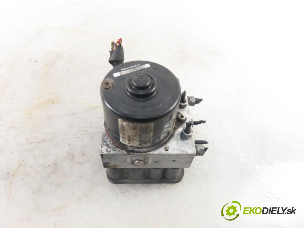 VOLVO V50 (MW) KOMBI 2006 100,00 2.0 D 136 - D 4204 T (PSA) 1997,00 Pumpa ABS 30672506A ; 10096004173 (Pumpy ABS)