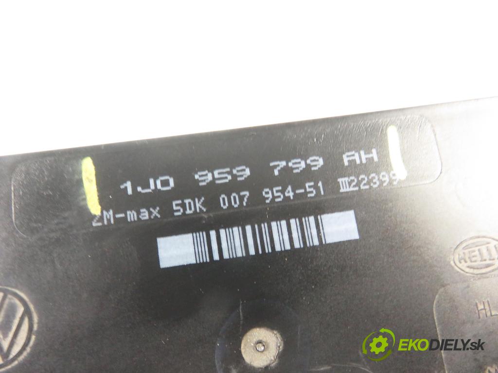 VW BORA (1J2) SEDAN 1999 81,00 1.9 TDI - AHF 1896,00 MODUL komfortu 1J0959799AH