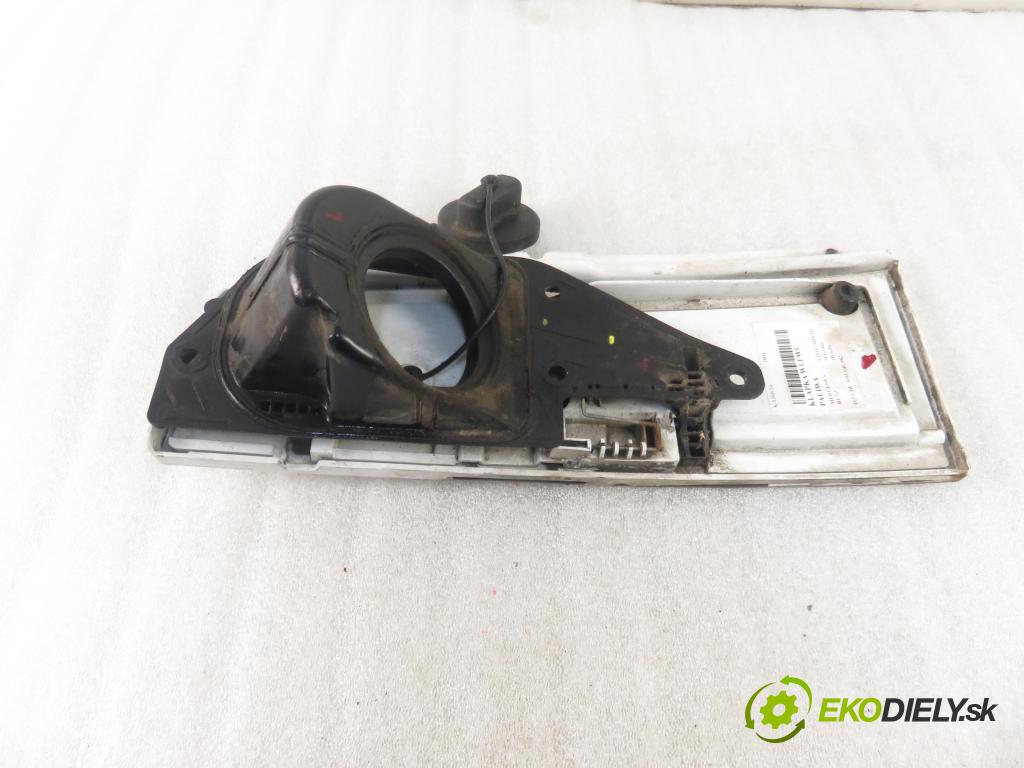 MERCEDES-BENZ VITO / MIXTO Skrzynia (W639) FURGON 2004 110,00 115 CDI 150 - OM 646.982 2148,00 Dvierka nádrže paliva 6397540034 (Ostatné)