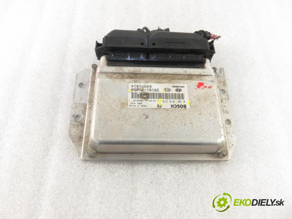 HYUNDAI SANTA FÉ I (SM) SUV 2001 83,00 2.0 CRDi 4x4 113 - D4EA 1991,00 řídící jednotka motora 0281010315 ; 3910127250