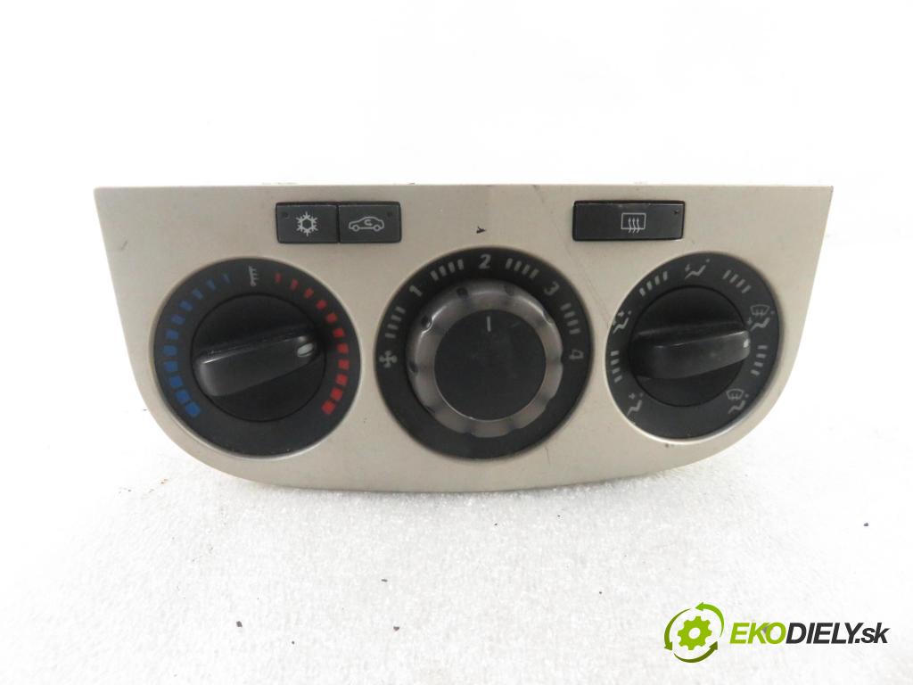 OPEL CORSA D (S07) HB 2008 59,00 1.2 - Z 12 XEP 1229,00 Panel topení KLIMATIZACE: 466119570