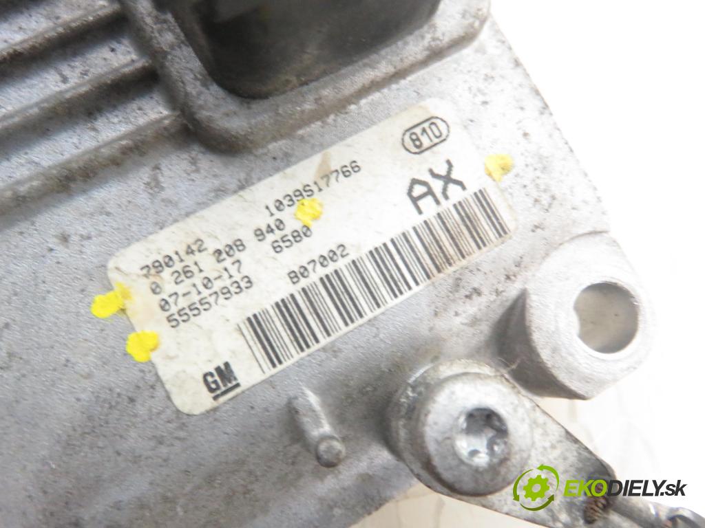 OPEL CORSA D (S07) HB 2008 59,00 1.2 - Z 12 XEP 1229,00 řídící jednotka motora 55557933 ; 55557933AX ; 0261208940