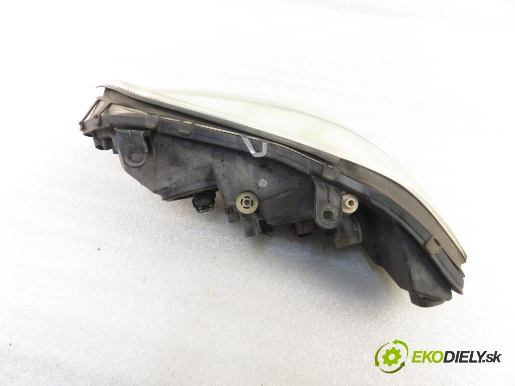 OPEL ZAFIRA A Nadwozie Wielkopojemne (MPV) (T98) MINIVAN 2002 92,00 1.8 16V 125 - Z 18 XE 1796,00 Svetlo PP 90582022