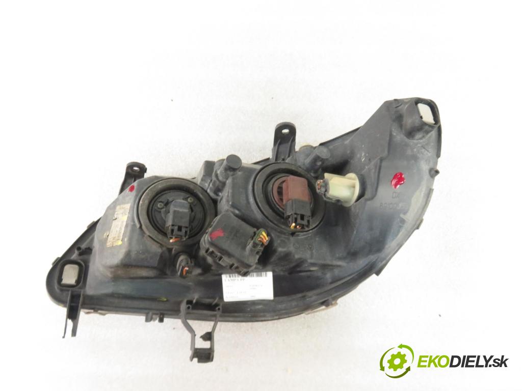 OPEL ZAFIRA A Nadwozie Wielkopojemne (MPV) (T98) MINIVAN 2002 92,00 1.8 16V 125 - Z 18 XE 1796,00 Svetlo PP 90582022