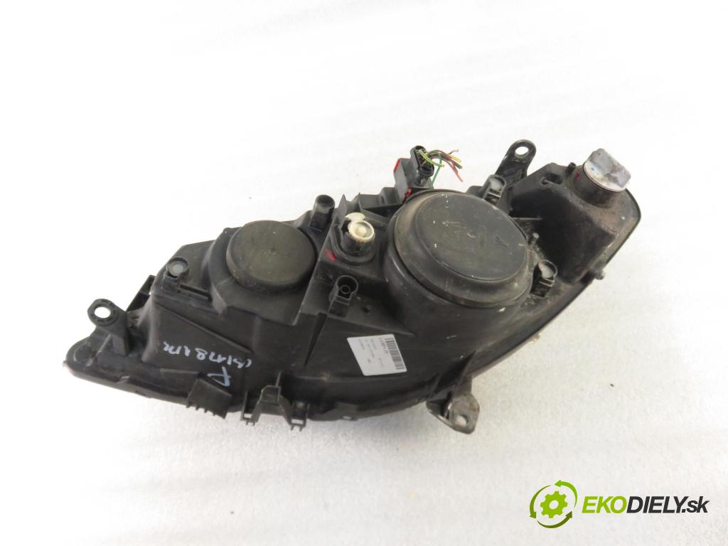 PEUGEOT 307 (3A/C) HB 2002 81,00 1.6 - NFU (TU5JP4) 1587,00 Svetlo PP 9646291980