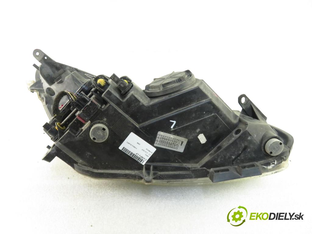 OPEL CORSA D (S07) HB 2008 59,00 1.2 - Z 12 XEP 1229,00 Svetlo LP 13186381