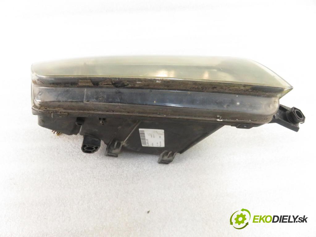 SKODA FABIA I SEDAN (6Y3) SEDAN 2006 47,00 1.2 - AZQ 1198,00 Svetlo PP