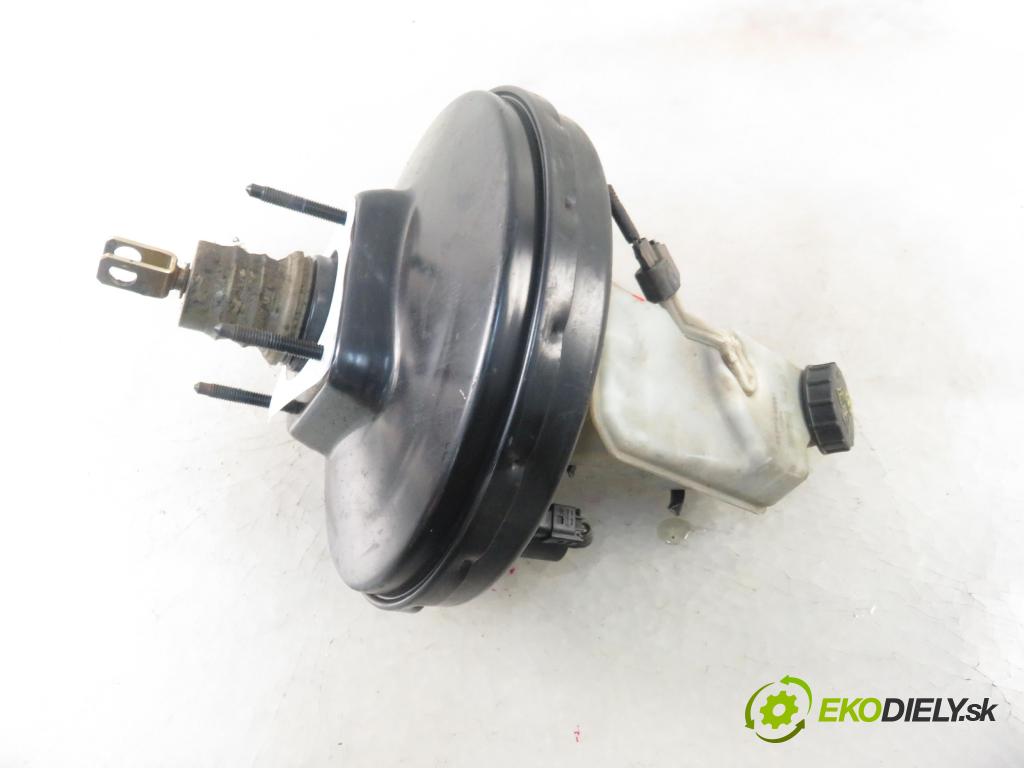 VOLVO V50 (MW) KOMBI 2006 100,00 2.0 D 136 - D 4204 T (PSA) 1997,00 Posilovač 4N512B195AK (Servočerpadlá, pumpy riadenia)