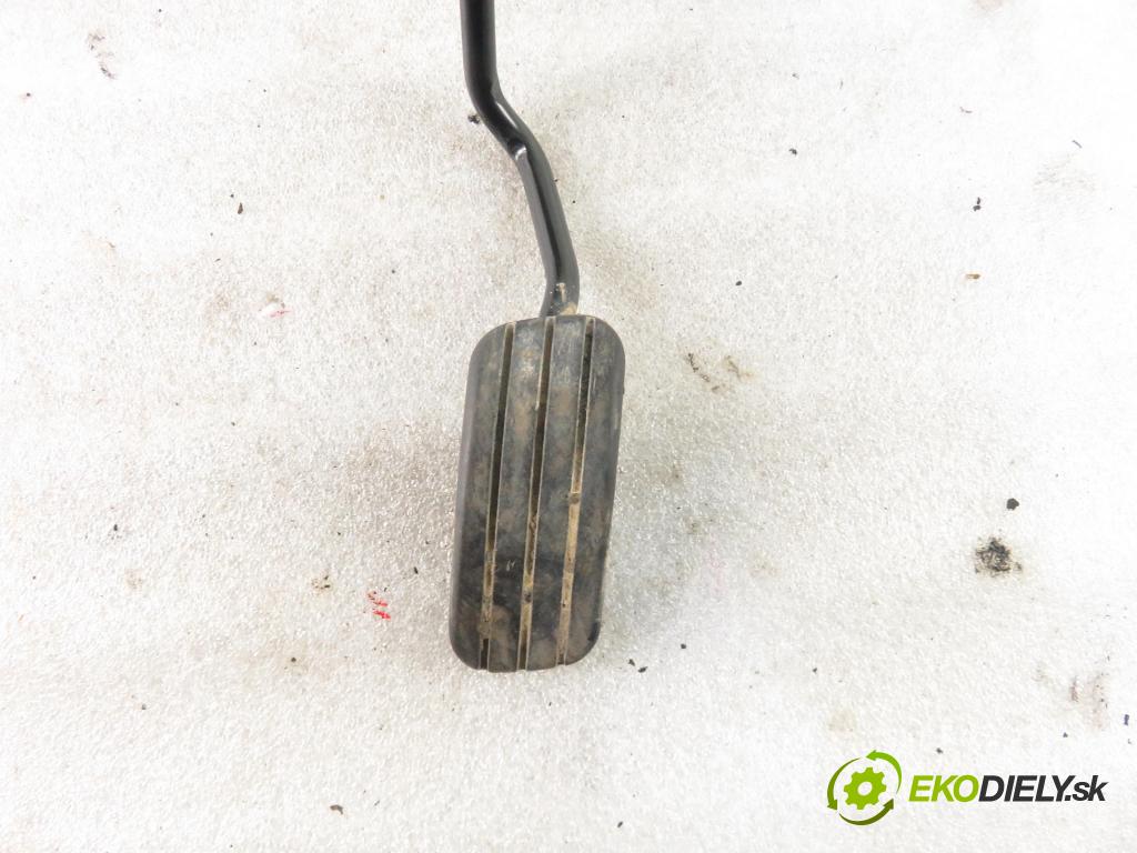 OPEL VIVARO A Autobus (X83) BUS 2005 99,00 2.5 DTI - G9U 730 2464,00 Potenciometer plynu 7700313060 ; 6PV00811914 (Pedále)