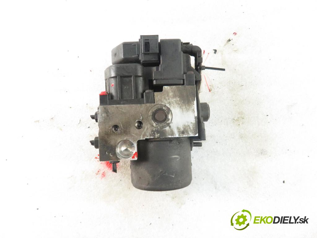 AUDI A4 (8D2, B5) SEDAN 1997 81,00 1.9 TDI 110 - AFN 1896,00 Pumpa ABS 8E0614111AB ; 0265216559 ; 0273004281 (Pumpy ABS)