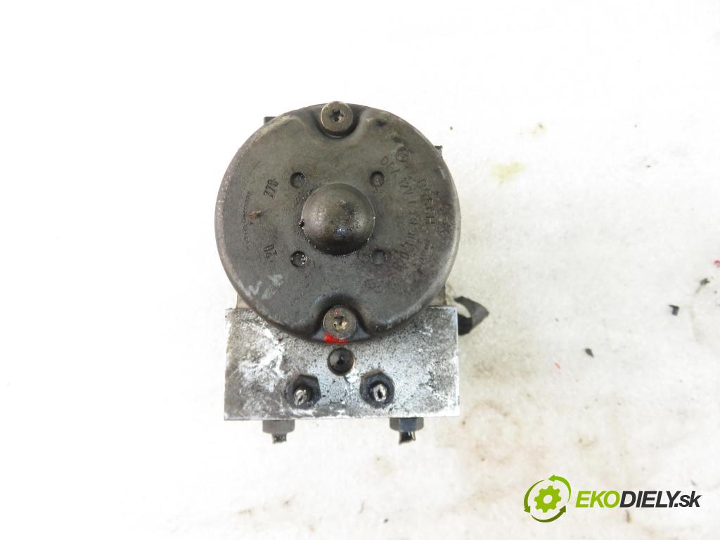 AUDI A4 (8D2, B5) SEDAN 1997 81,00 1.9 TDI 110 - AFN 1896,00 Pumpa ABS 8E0614111AB ; 0265216559 ; 0273004281 (Pumpy ABS)