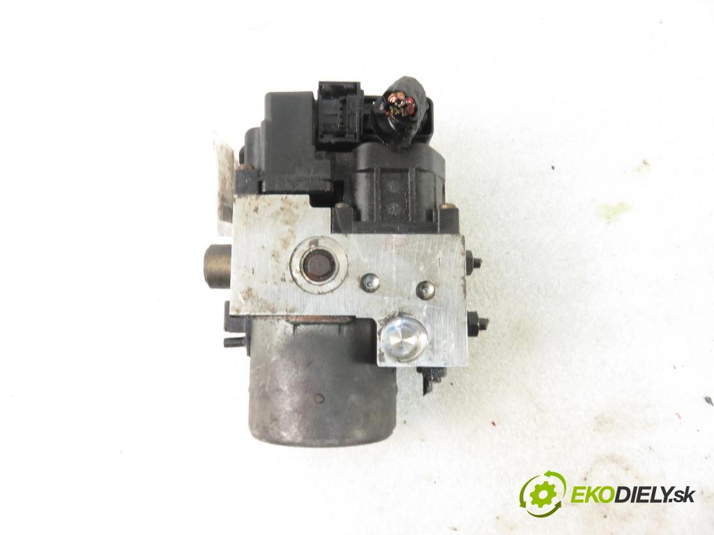 AUDI A4 (8D2, B5) SEDAN 1997 81,00 1.9 TDI 110 - AFN 1896,00 Pumpa ABS 8E0614111AB ; 0265216559 ; 0273004281 (Pumpy ABS)