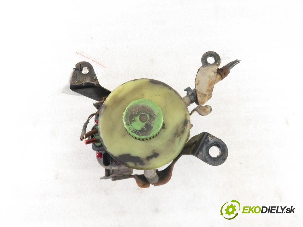 SEAT CORDOBA (6L2) SEDAN 2004 55,00 1.4 16V - BBY 1390,00 Pumpa servočerpadlo 6Q0423156AB ; 6Q1423051AN ; 6Q2423051AA