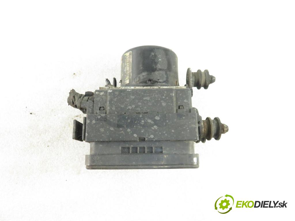 AUDI A3 (8P1) HB 2003 77,00 1.9 TDI PD 105 - BKC 1896,00 Pumpa ABS 1K0614517B ; 10096003433 ; 1K0907379D (Pumpy ABS)